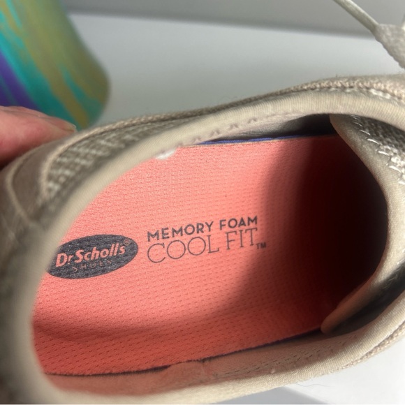 Dr. Scholl's Memory Foam Cool Fit Beige Lace-Up Sneakers - Picture 5 of 7